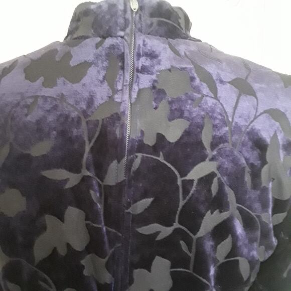 Rabbit Rabbit Rabbit Long Sleeve Velour Dress - Picture 9 of 10